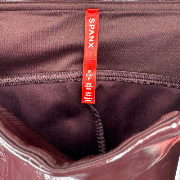 NWT Spanx Faux Patent Leather Burgundy Leggings Women’s Size Small - Picture 6 of 10